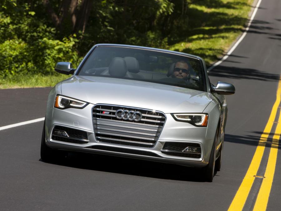  Audi S5 Cabriolet 2012 года  (NA) (фото 4 из 17)